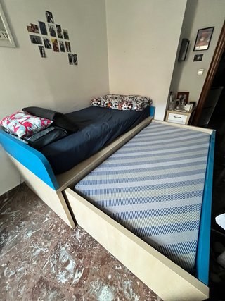 Cama nido madera con dos colchones y cajones