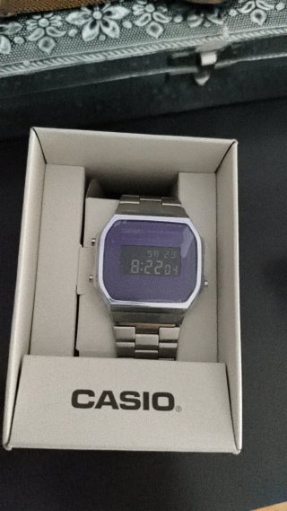 Reloj Casio Plata y Morado