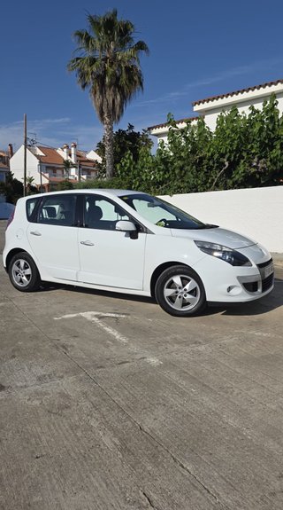 Renault Megane Scenic 1.6 DCI 130 CV año 2011