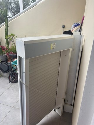 3 Ventanas PVC y 3 Persianas Eléctricas