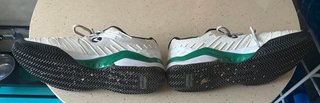 Zapatillas de pádel blancas y negras