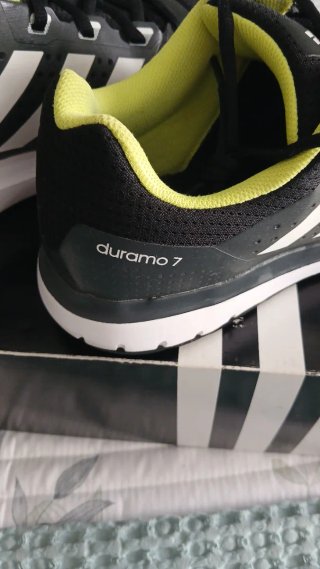 Adidas Duramo 7 Preto/Amarelo Tamanho 44