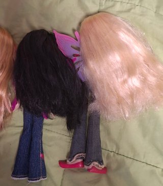 Lote 4 Bratz Magic Hair y Fashion Pixiez