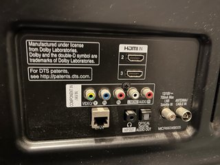 TV LED 49” LG 49LH630V Negra y Plateada