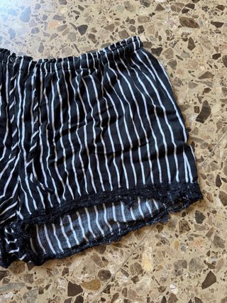 Conjunto lencero rayas blanco y negro