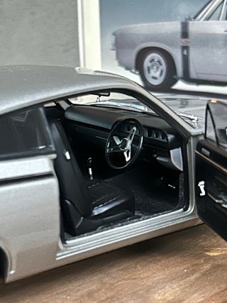 Autoart 1:18 Dodge Charger E49