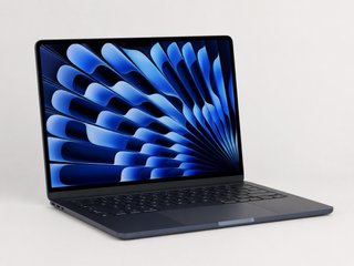 Apple MacBook M4 15インチ 16GB/256GBミッドナイト MacBook Air 15” M4 Midnight 16GB/256GB de Segunda mano por 1.099