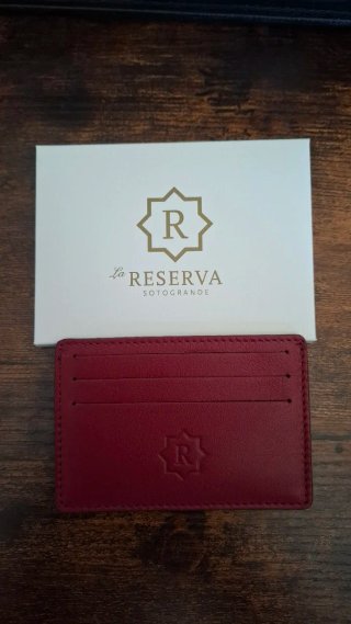 Tarjetero Piel Granate de La Reserva Sotogrande