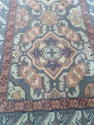 2 Alfombras Decorativas de la misma marca con flec