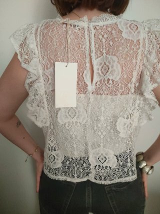 Top Zara encaje beige