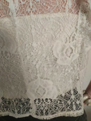 Top Zara encaje beige
