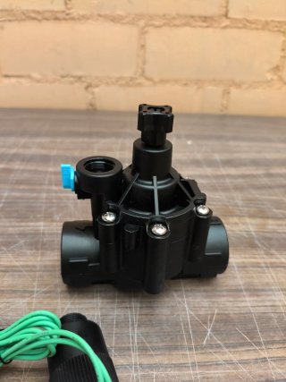 Electroválvula Riego 12V DC (Con Regulador)