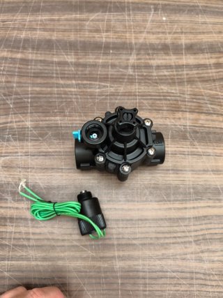 Electroválvula Riego 12V DC (Con Regulador)