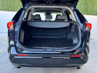Toyota Rav4 2.5l 220H Style