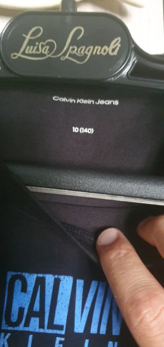 T-shirt Calvin Klein nera bambino