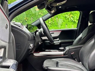 Mercedes-Benz GLA GLA 200 D