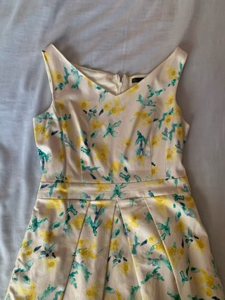Vestido Zara flores acuarela