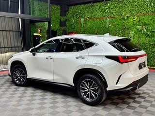 Lexus NX 2.5 300h Business Navigation 2WD
