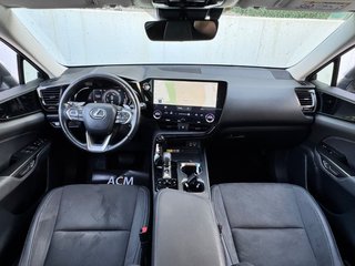 Lexus NX 2.5 300h Business Navigation 2WD