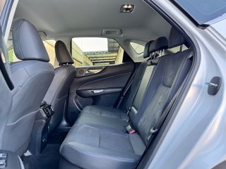Lexus NX 2.5 300h Business Navigation 2WD