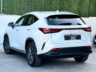 Lexus NX 2.5 300h Business Navigation 2WD