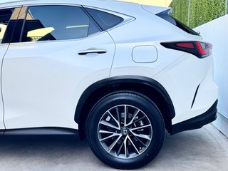 Lexus NX 2.5 300h Business Navigation 2WD