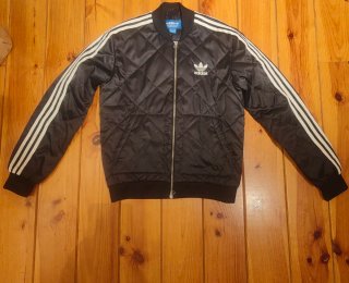 Chaqueta acolchada Adidas negra