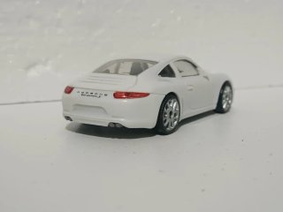 4 coches escala 1:43 Europeos