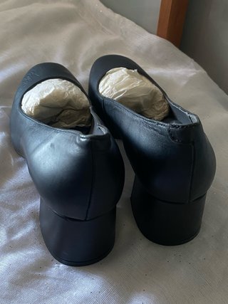 Zapato Salón Negro Piel Talla 36