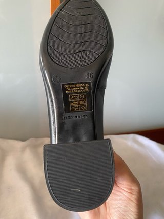 Zapato Salón Negro Piel Talla 36