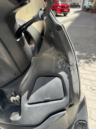 Suzuki Burgman 400 (2000) Maxi Scooter