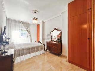 Piso en venta en Los Ángeles - Cruz de Caravaca en Almería