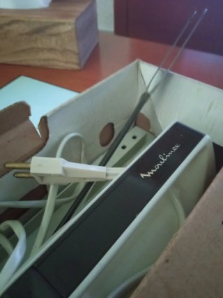 Cuchillo Eléctrico Moulinex. Apenas uso.Como nuevo