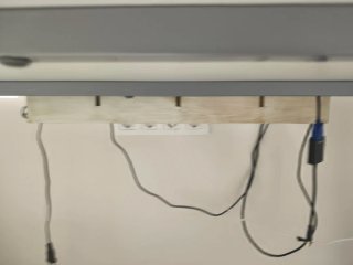 Mesa escritorio con patas ajustables Ikea