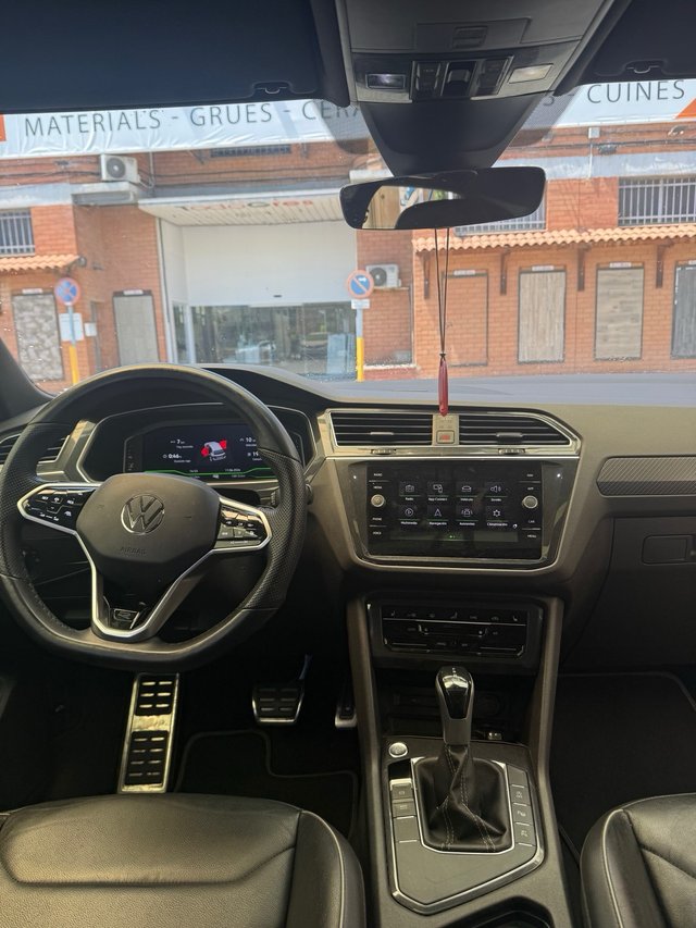 Volkswagen Tiguan 2022 r-line