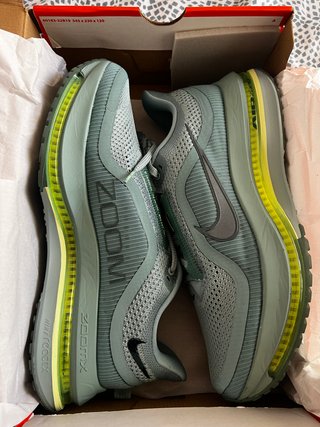 Nike Pegasus Premium Verde Talla 44,5