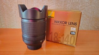 Objetivo Nikon 18-140mm VR