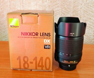 Objetivo Nikon 18-140mm VR