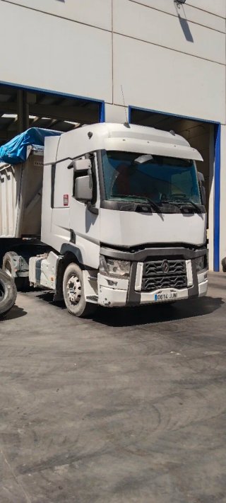 Camión Renault T 460 2015