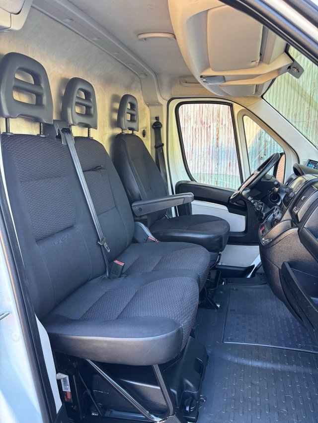 Peugeot Boxer con equipo de frío y congelación.
