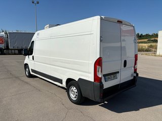 Peugeot Boxer con equipo de frío y congelación.