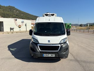 Peugeot Boxer con equipo de frío y congelación.