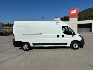 Peugeot Boxer con equipo de frío y congelación.