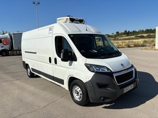 Peugeot Boxer con equipo de frío y congelación.