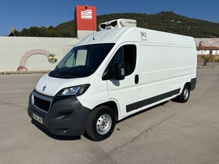Peugeot Boxer con equipo de frío y congelación.