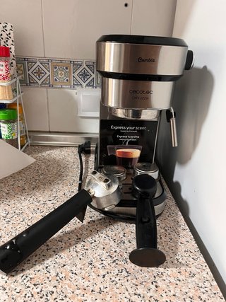 Cafetera Cecotec Cumbia Cafelizzia