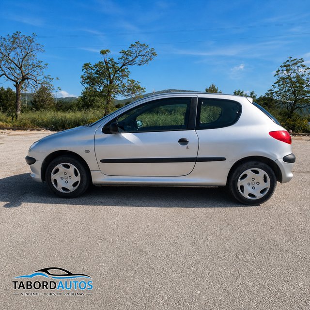 Peugeot 206 1.4 gasolina embrague y distribucion a