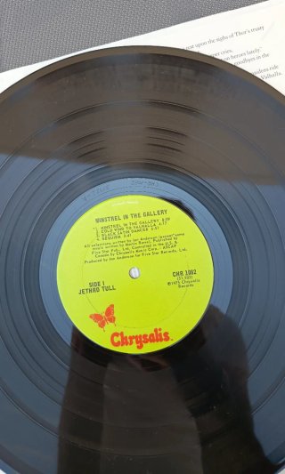 Jethro Tull LP Minstrel in the Gallery 1975