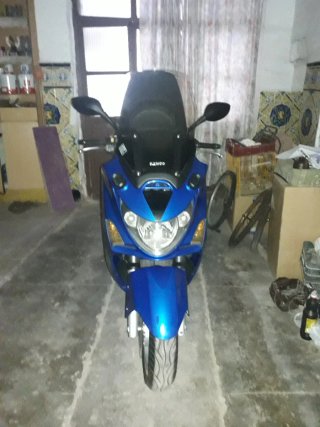 Kymco Xciting 250 Maxi Scooter Azul