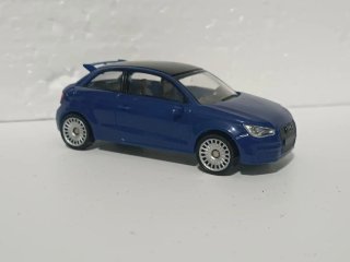 4 coches escala 1:43 variados